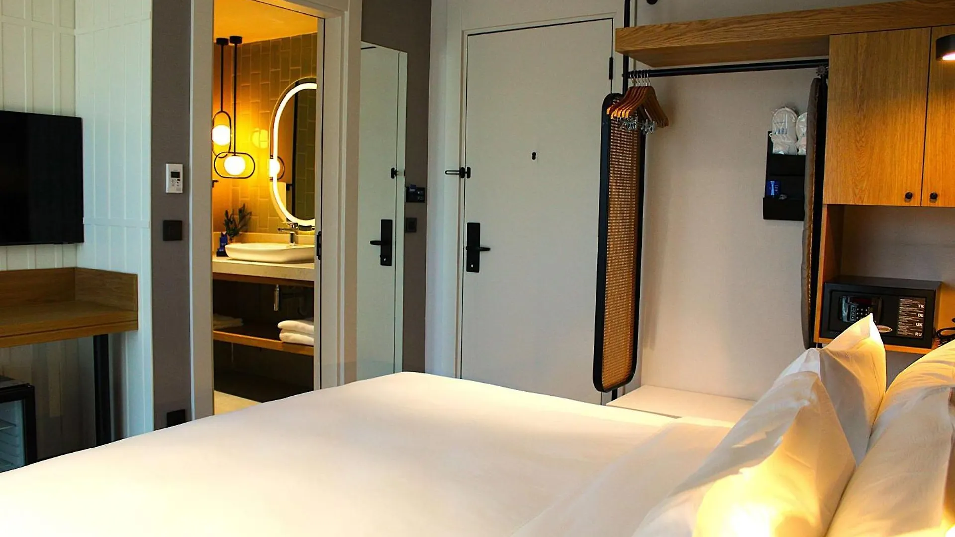Tryp By Wyndham Istanbul Dolapdere Hotel